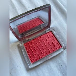 Dior Rosy Glow Cherry Powder Blush 015